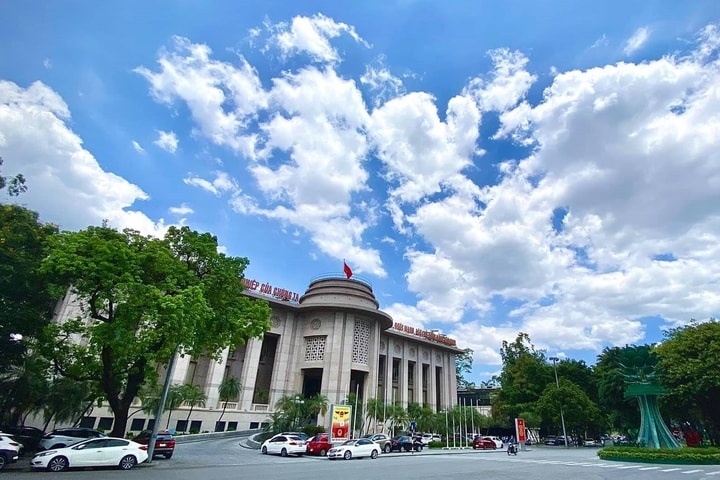 THÔNG TƯ 43 Hướng dẫn hoạt động thanh toán và chuyển tiền liên quan đến kinh doanh chuyển khẩu hàng hóa